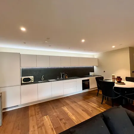 The Moonlight At Ryedale House York